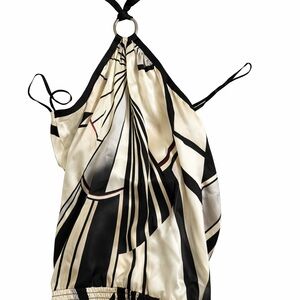 Sexy White House Black Market ring Halter Top!